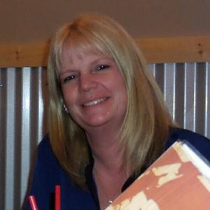 Meet your Posher, Holly